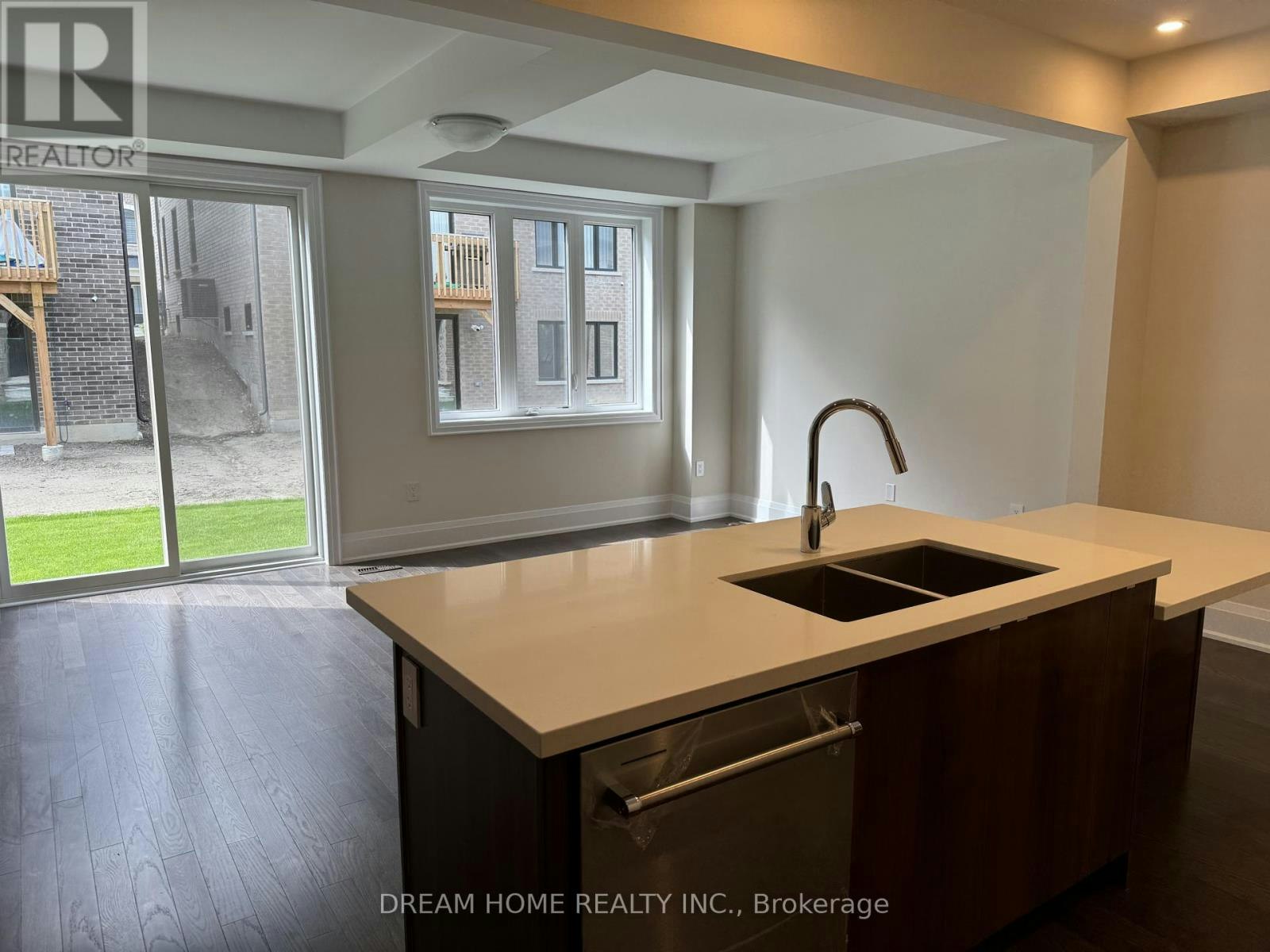 84 Tempel Street, Richmond Hill, ON, L4E 1K6 - 11