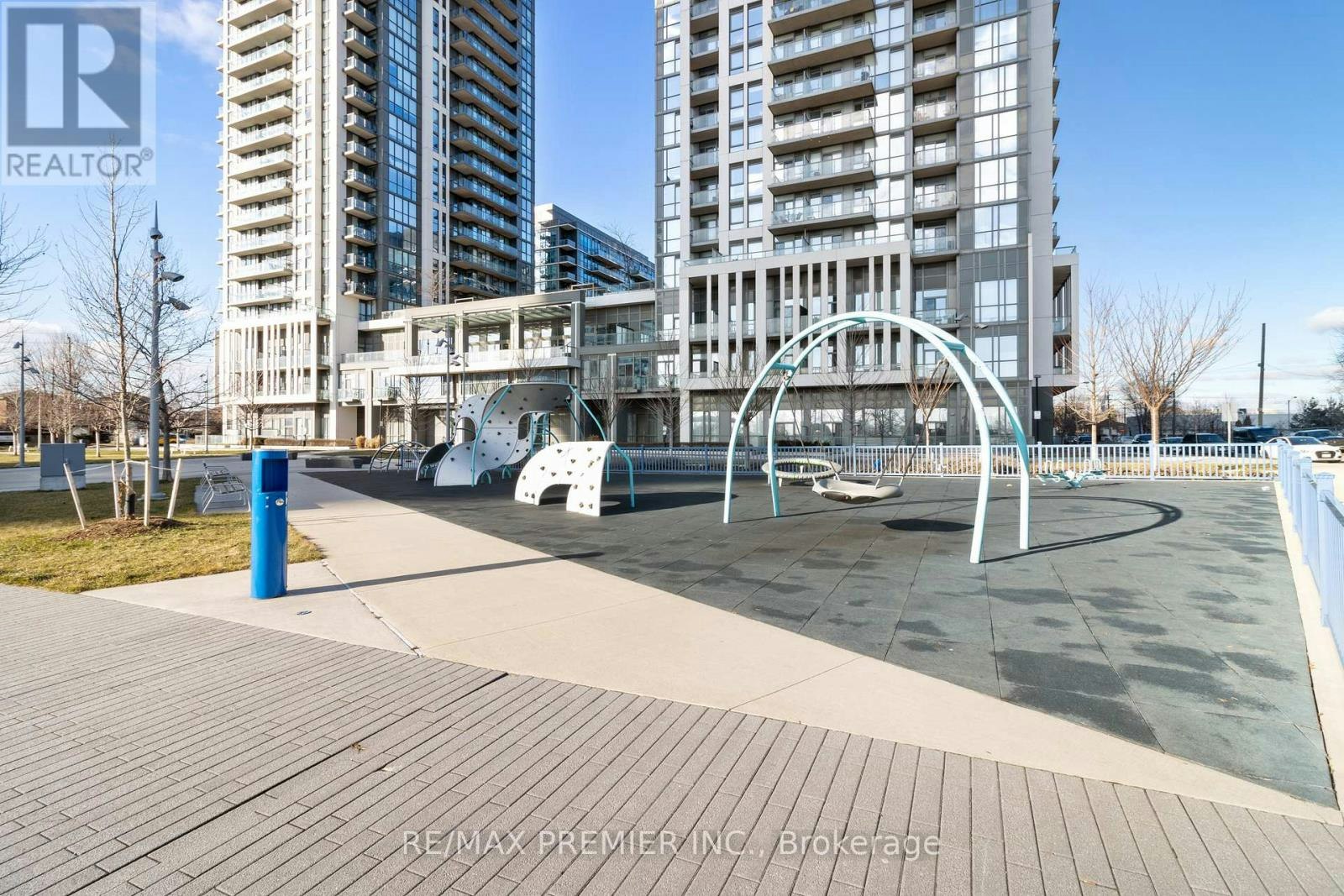 1007-36 Zorra Street, Toronto, ON, M8Z 0G5 - 44