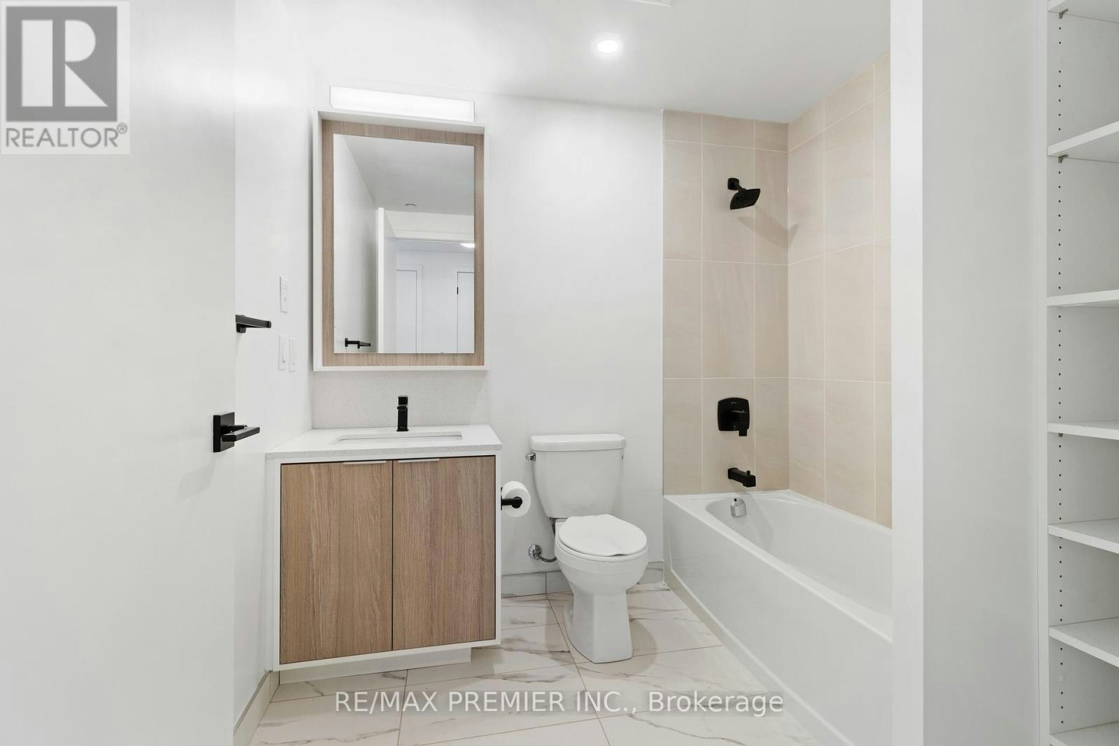 1007-36 Zorra Street, Toronto, ON, M8Z 0G5 - 12