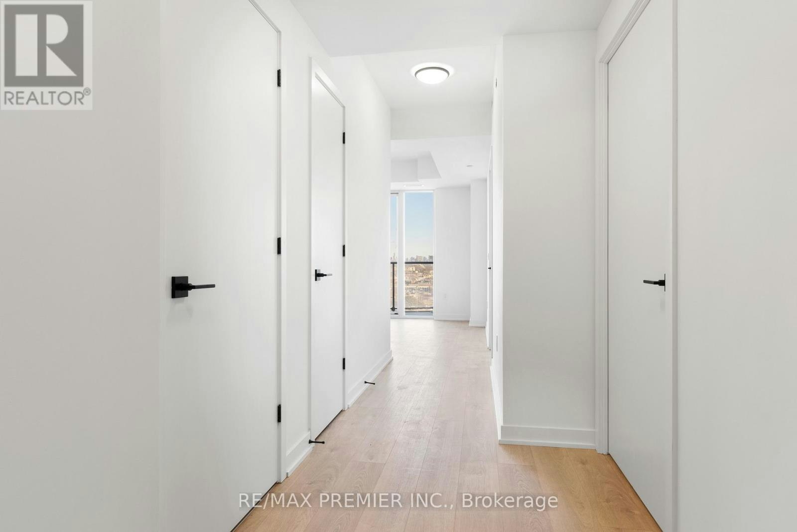 1007-36 Zorra Street, Toronto, ON, M8Z 0G5 - 10