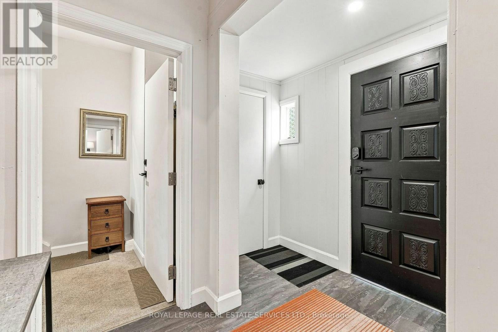 372 Trafalgar Road, Oakville, ON, L6J 3H5 4