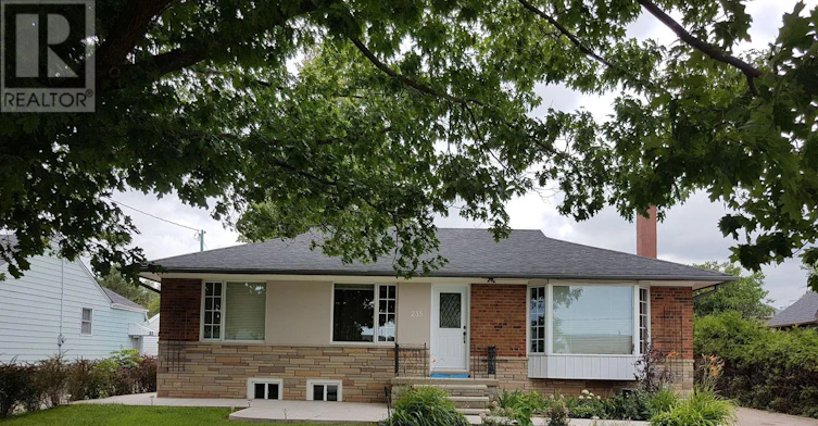 235 Mary Street, Oakville, ON, L6K 1S5