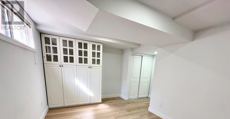 LOWER-292 Woodward Avenue, Milton, ON, L9T 1V2 - 12