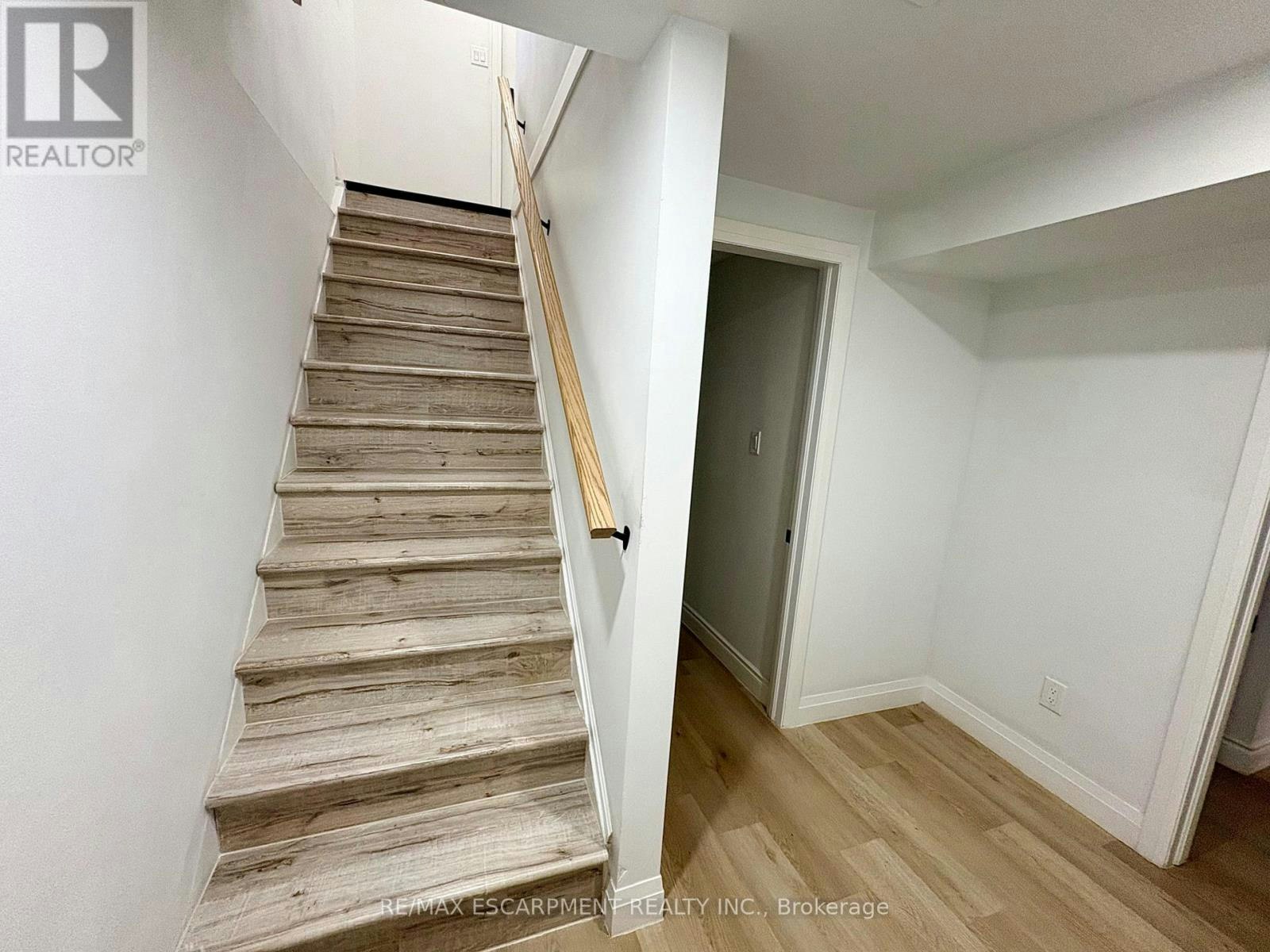 LOWER-292 Woodward Avenue, Milton, ON, L9T 1V2 - 5