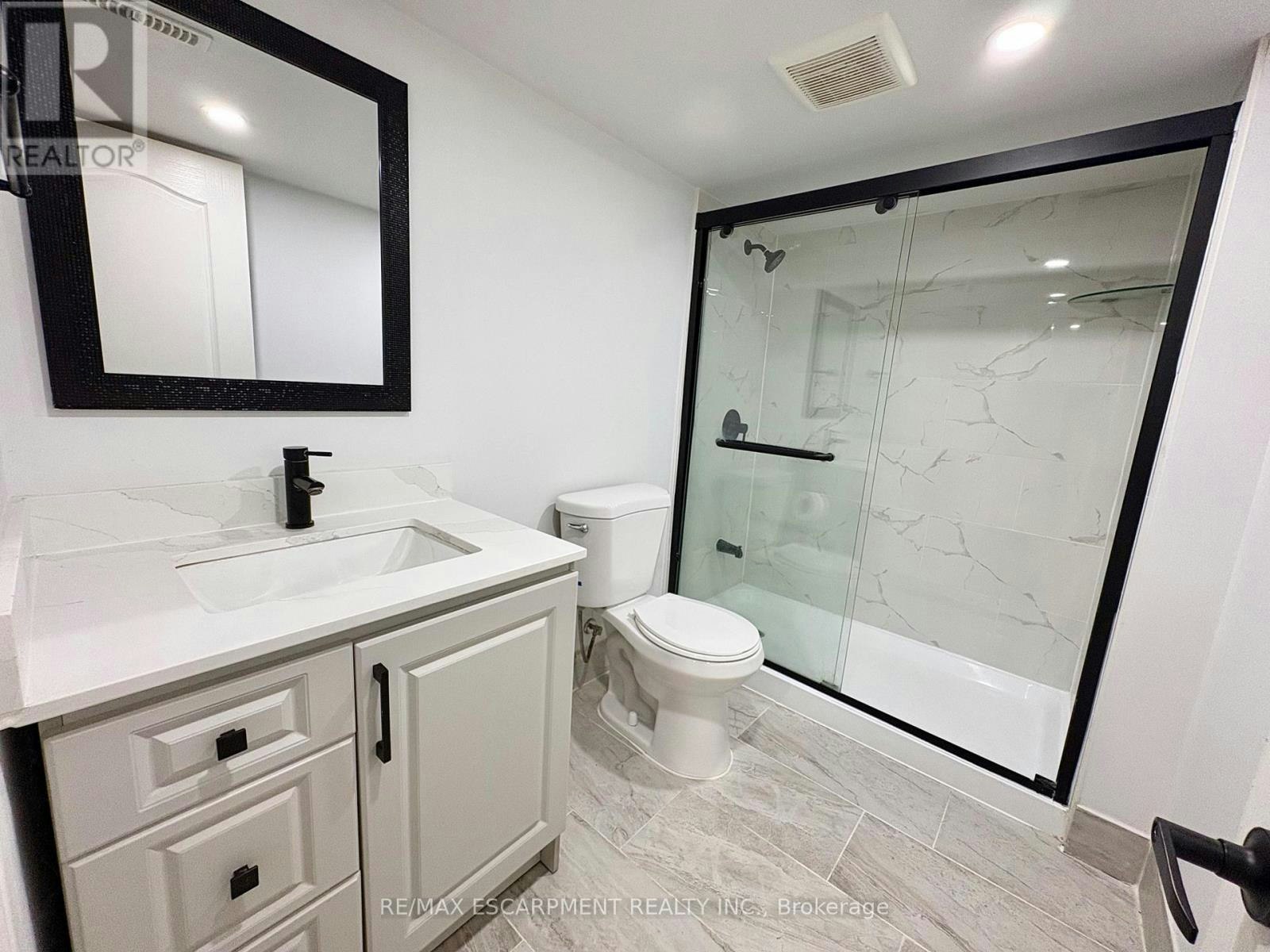 LOWER-292 Woodward Avenue, Milton, ON, L9T 1V2 - 10