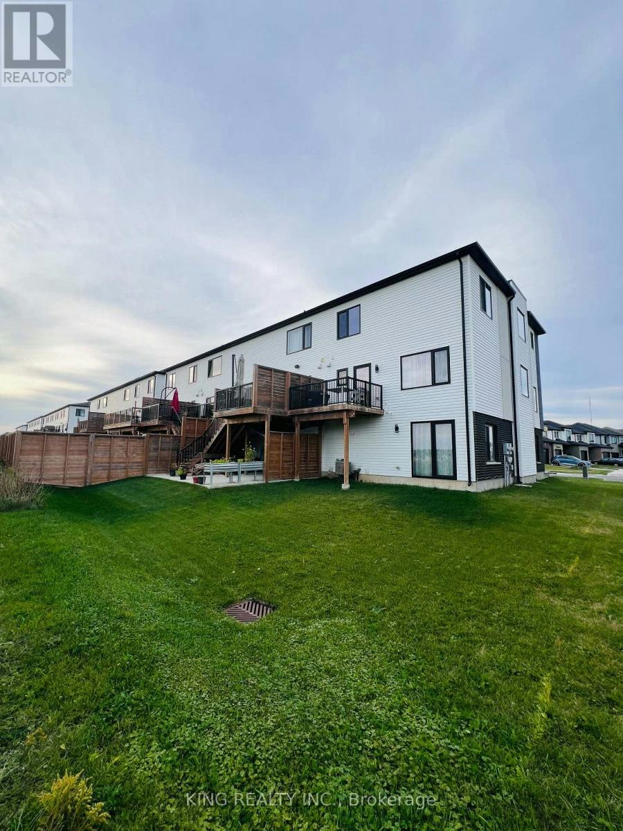 4302 Lismer Lane, London, ON, N6L 0H8 - 16