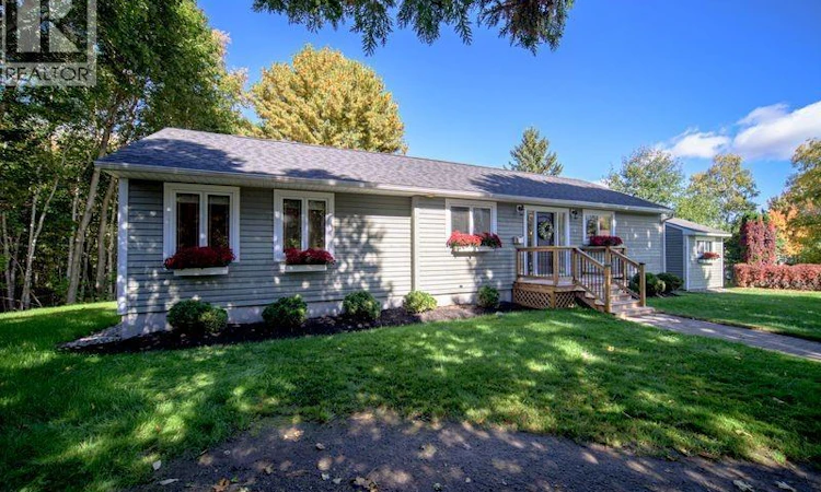 31 Riverview Drive