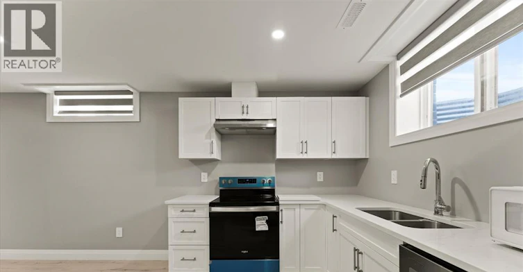 LOWER-4416 Belmont Avenue, Lakeshore, ON, N0P 1J0 - 10