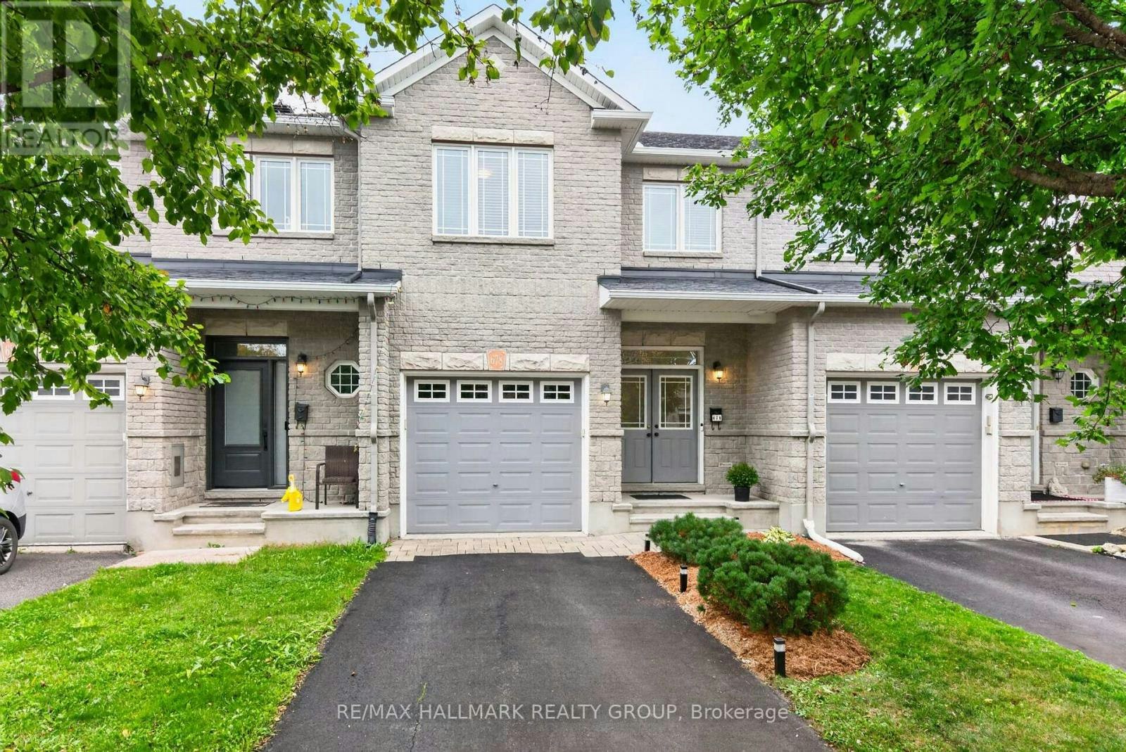 678 Percifor Way, Ottawa, ON, K1W 0E2