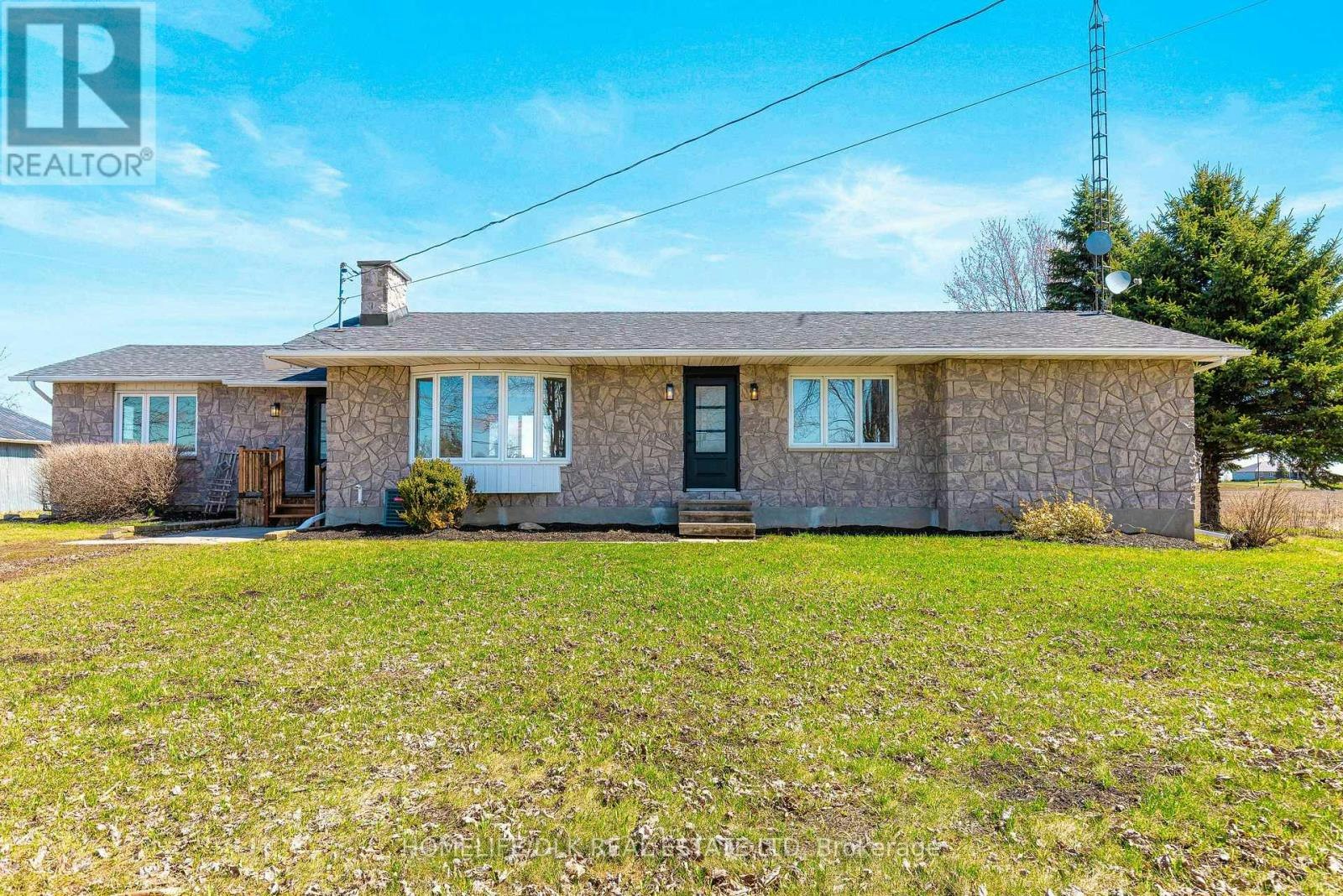 1709 County 31 Rd Road, North Dundas, ON, K0C 2K0