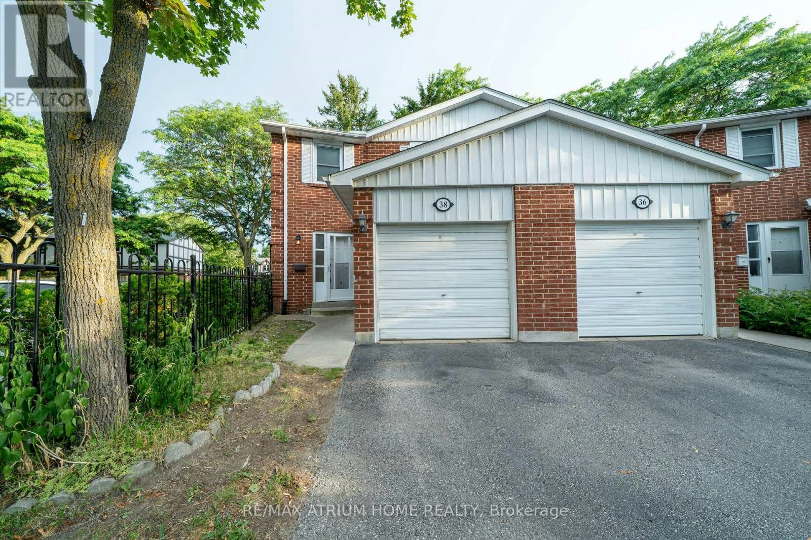 38 Reith Way, Markham, ON, L3T 5C7