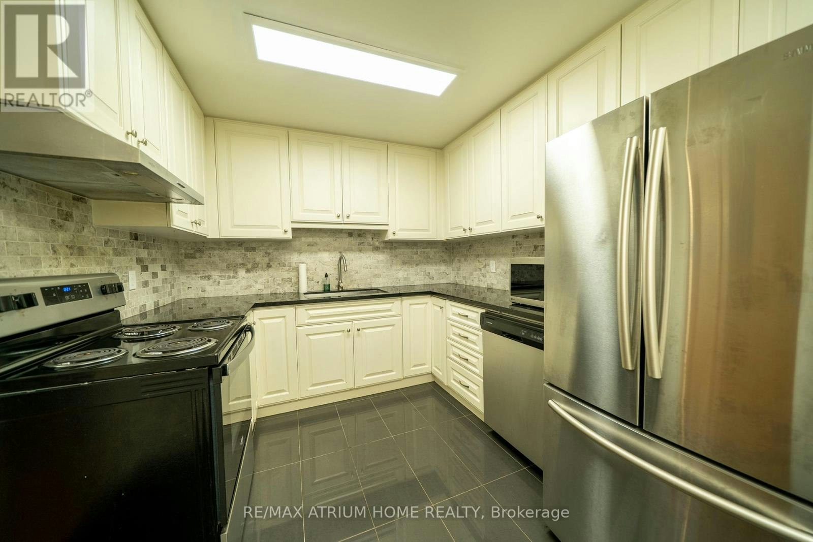 38 Reith Way, Markham, ON, L3T 5C7 4