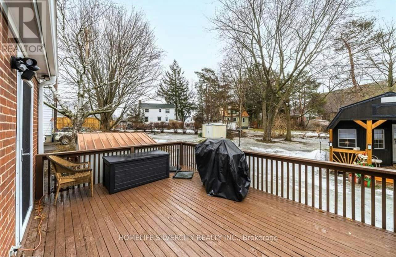 327 Victoria Avenue, Belleville, ON, K8N 2E2 - 7