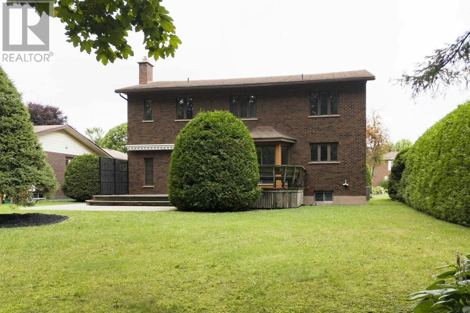 109 Greenview Lane, Sault Ste. Marie, ON, P6A 1L1 - 8