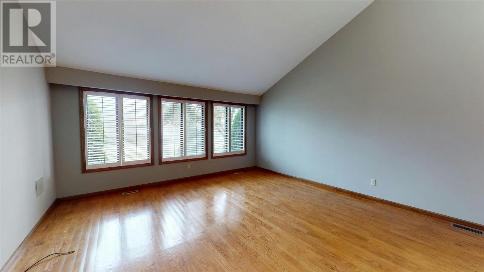 109 Greenview Lane, Sault Ste. Marie, ON, P6A 1L1 - 17