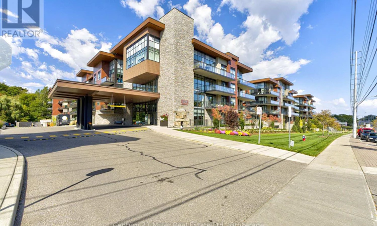 263-1575 Lakeshore Road W