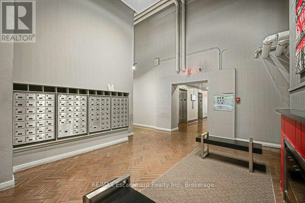 107-66 Bay Street S, Hamilton, ON, L8P 4Z6 - 5
