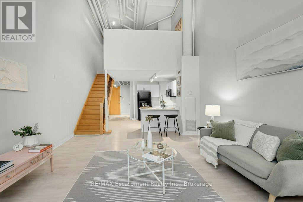107-66 Bay Street S, Hamilton, ON, L8P 4Z6 - 16