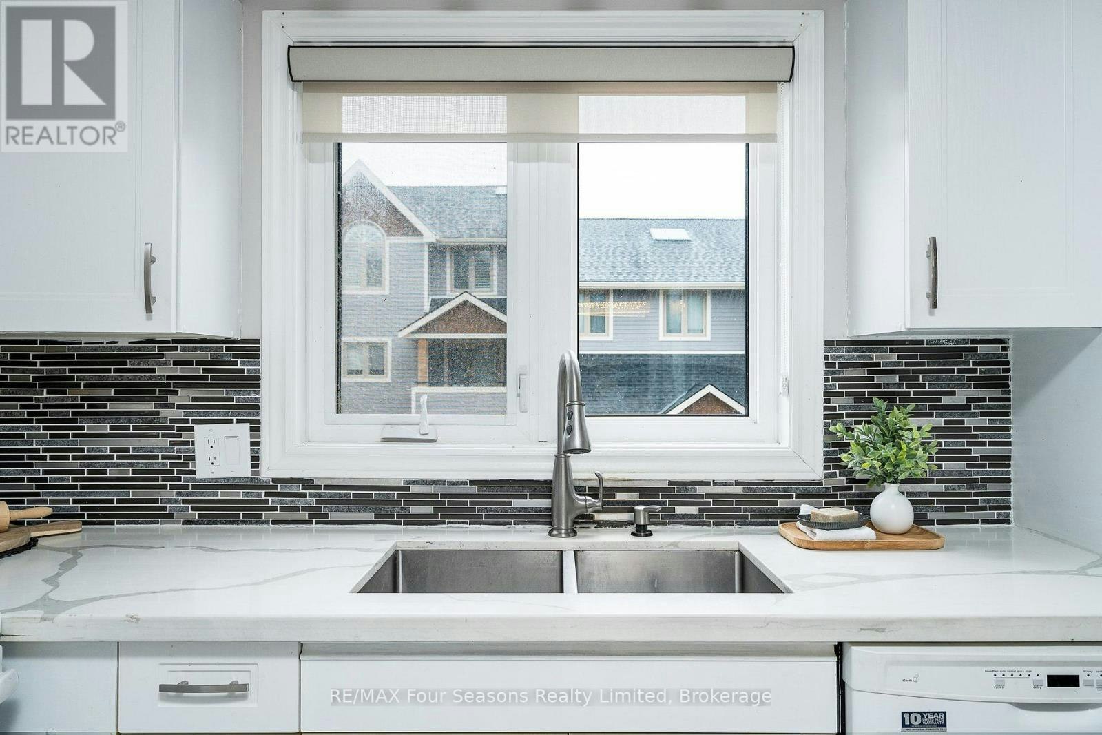 25 Starboard Road, Collingwood, ON, L9Y 5C8 - 24