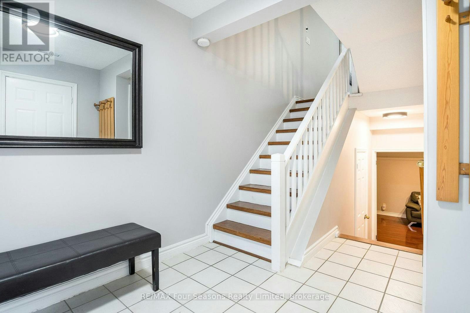 25 Starboard Road, Collingwood, ON, L9Y 5C8 - 7