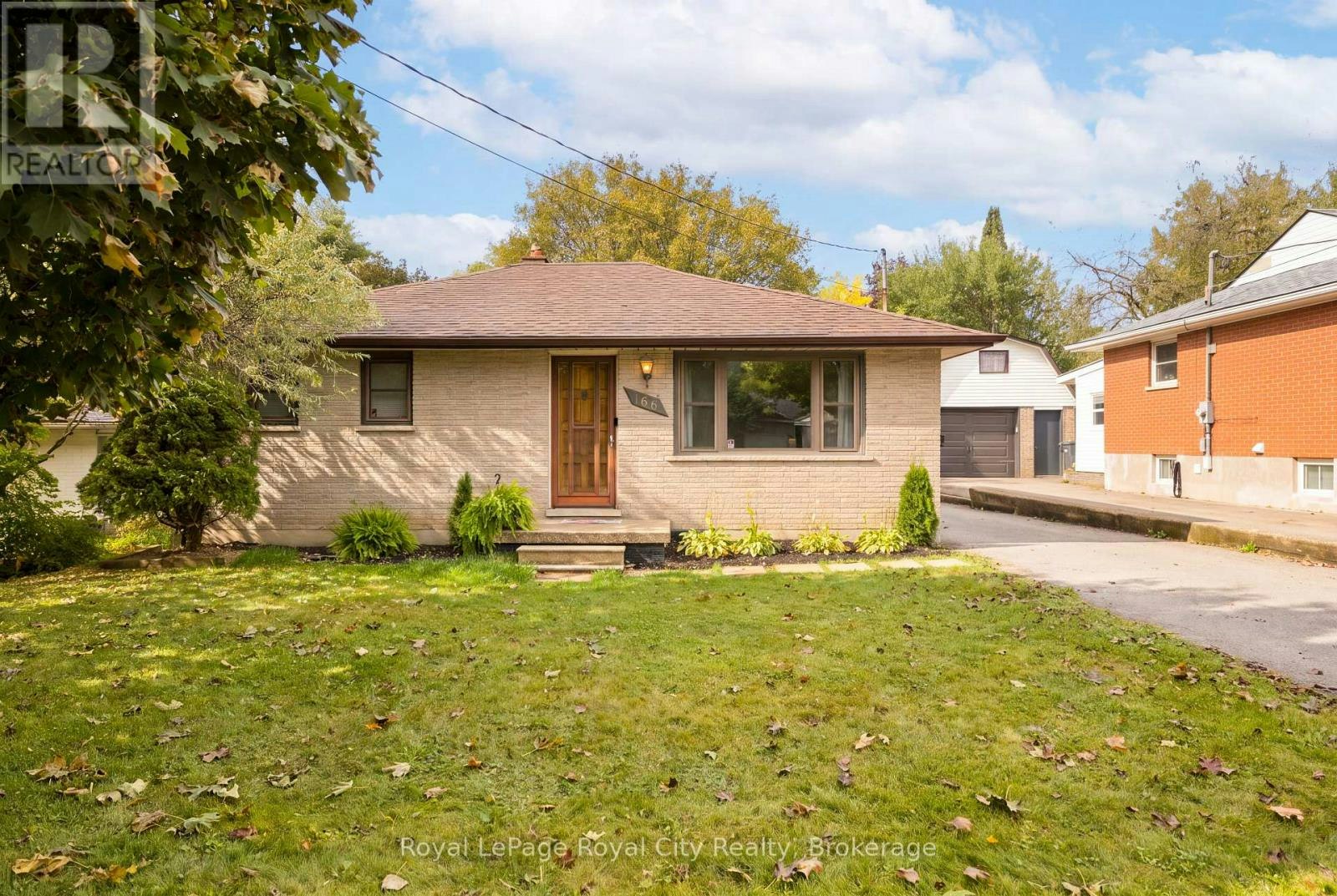 166 Victoria Road N, Guelph, ON, N1E 5H5