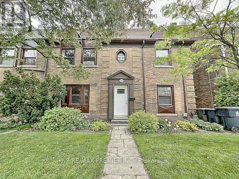 1342 Avenue Road, Toronto, ON, M5N 2H2