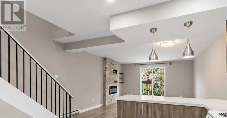 2-880 Broadview Avenue, Toronto, ON, M4K 2R1 - 8