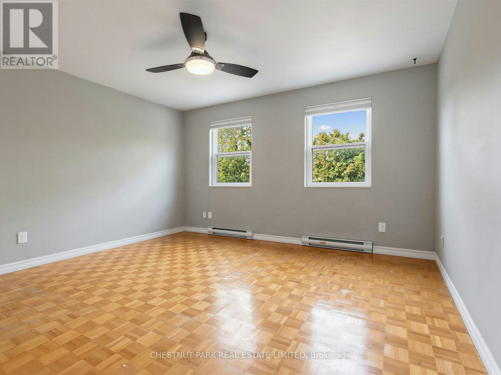 2-880 Broadview Avenue, Toronto, ON, M4K 2R1 - 23