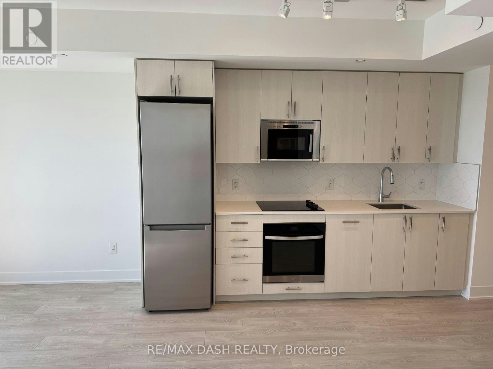 1622-2545 Simcoe Street N, Oshawa, ON, L1L 0W3 - 11