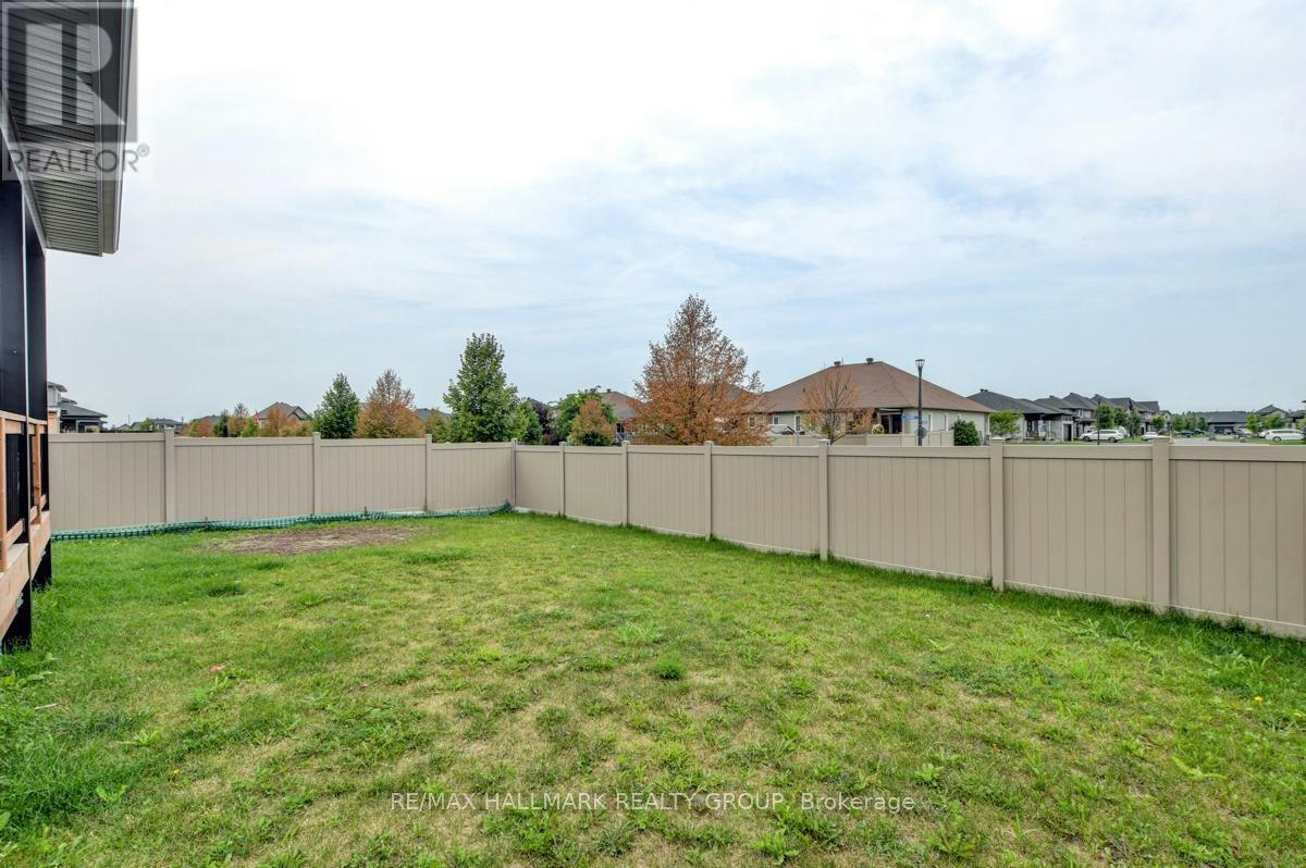 1228 Avignon Street, Russell, ON, K0A 1W0 - 36