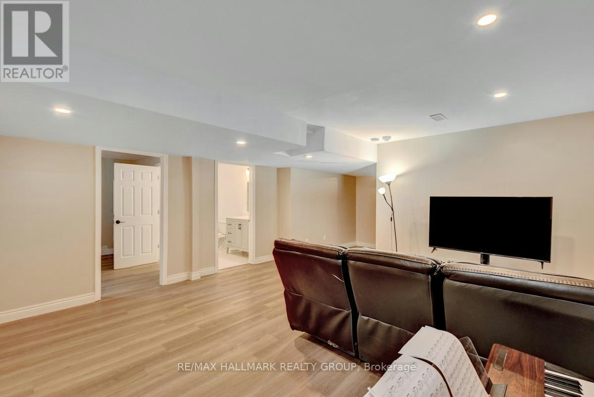 1228 Avignon Street, Russell, ON, K0A 1W0 - 28