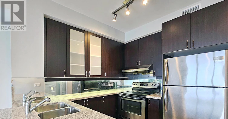 607-57 Upper Duke Crescent, Markham, ON, L6G 0B9 - 5