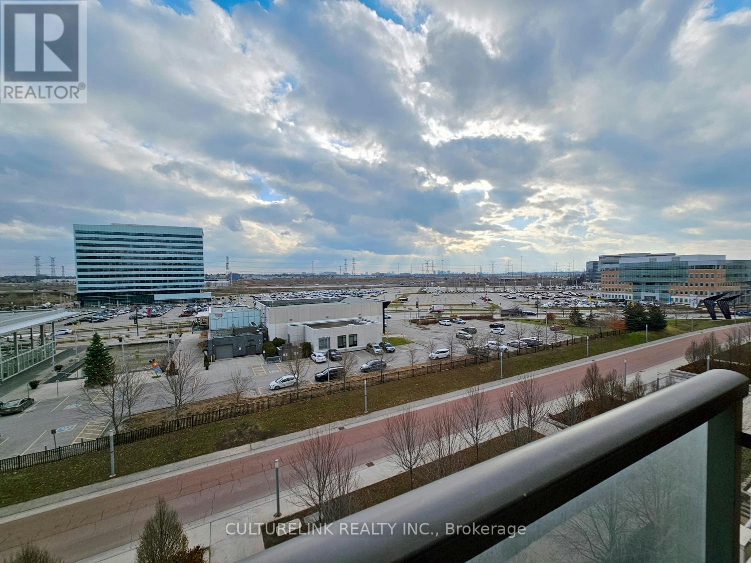 607-57 Upper Duke Crescent, Markham, ON, L6G 0B9 - 12