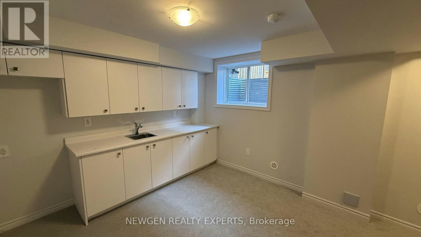 5882 Saigon Street, Mississauga, ON, L5V 0E9 - 42