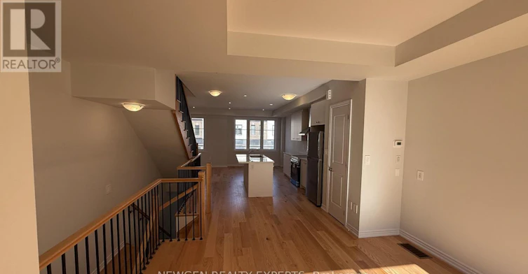 5882 Saigon Street, Mississauga, ON, L5V 0E9 - 13