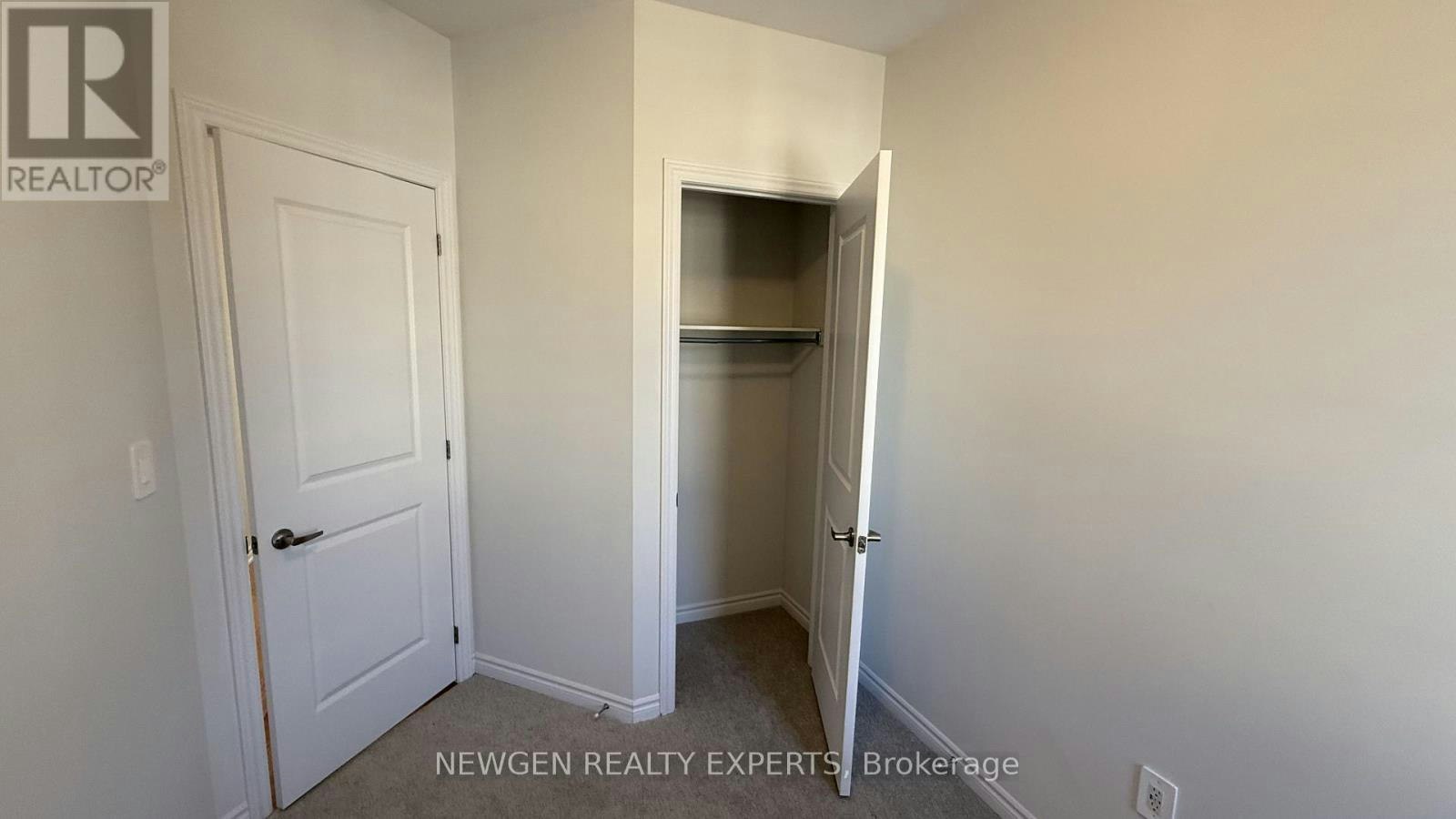 5882 Saigon Street, Mississauga, ON, L5V 0E9 - 32
