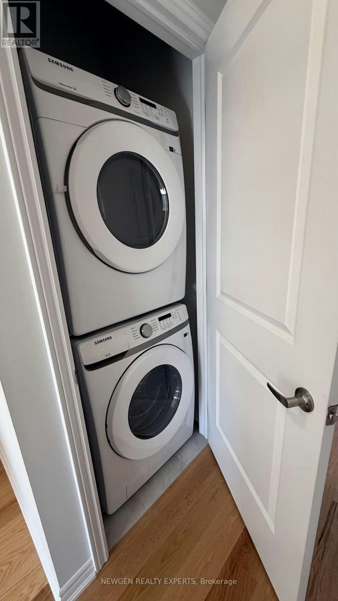 5882 Saigon Street, Mississauga, ON, L5V 0E9 - 27