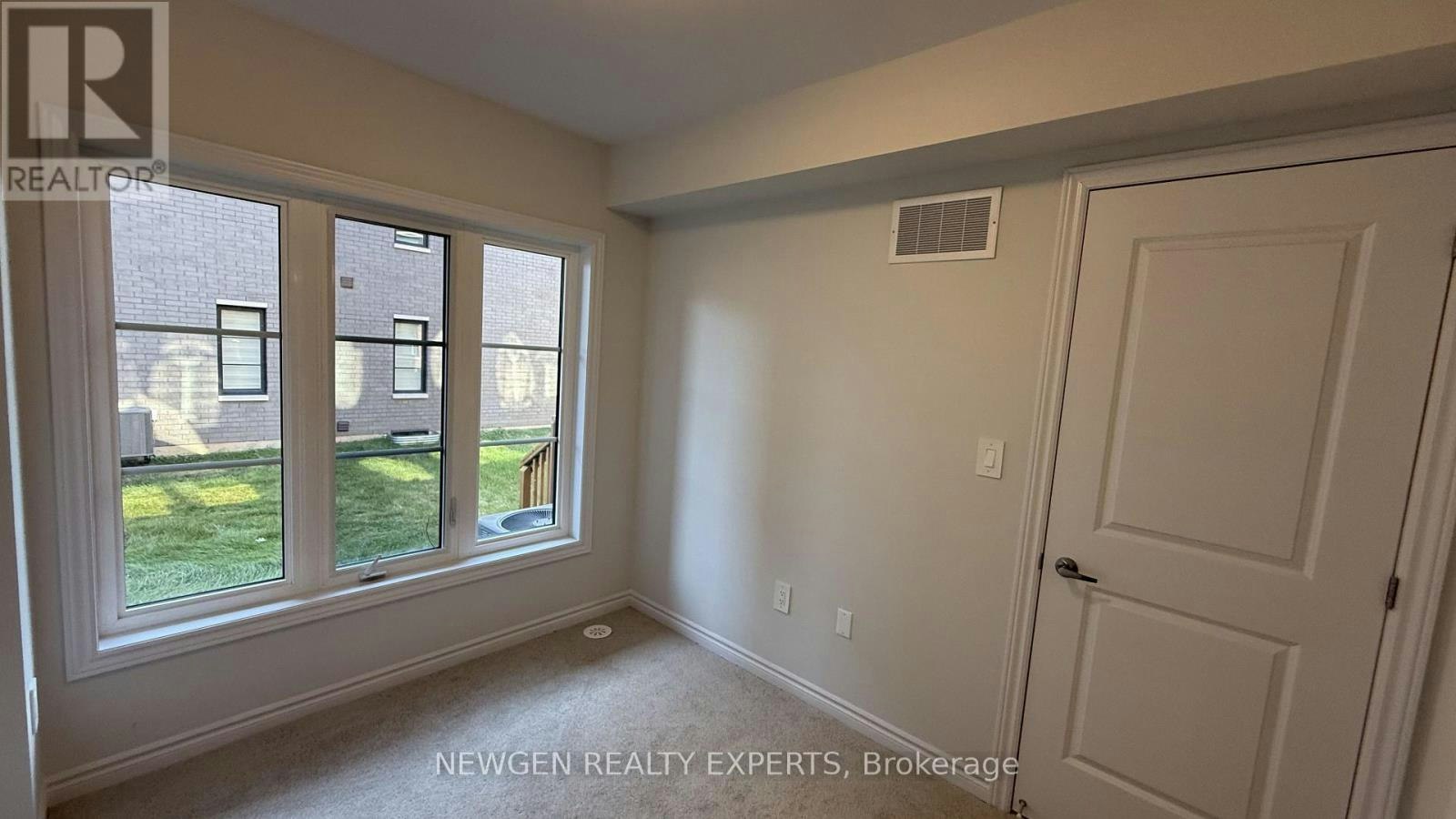 5882 Saigon Street, Mississauga, ON, L5V 0E9 - 38