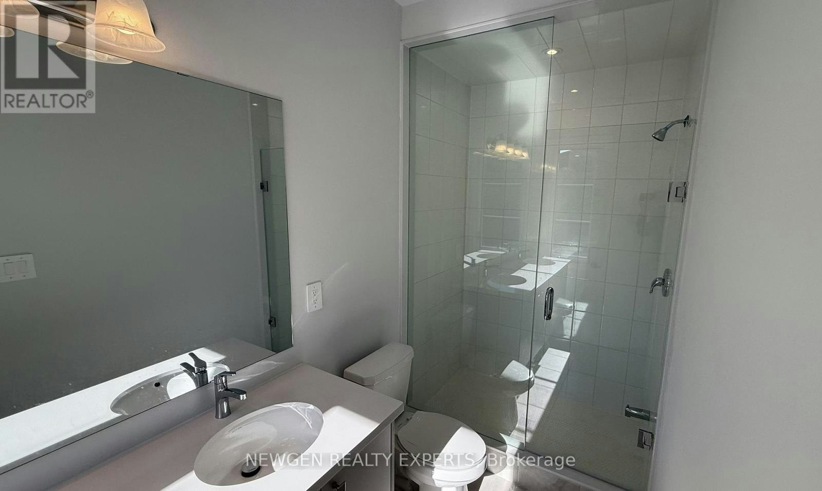 5882 Saigon Street, Mississauga, ON, L5V 0E9 - 24