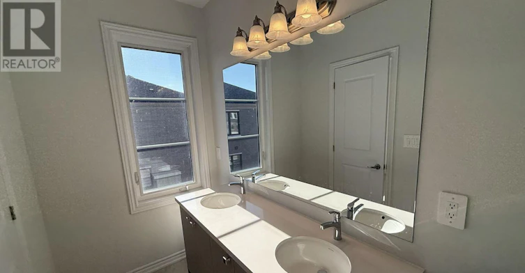 5882 Saigon Street, Mississauga, ON, L5V 0E9 - 25
