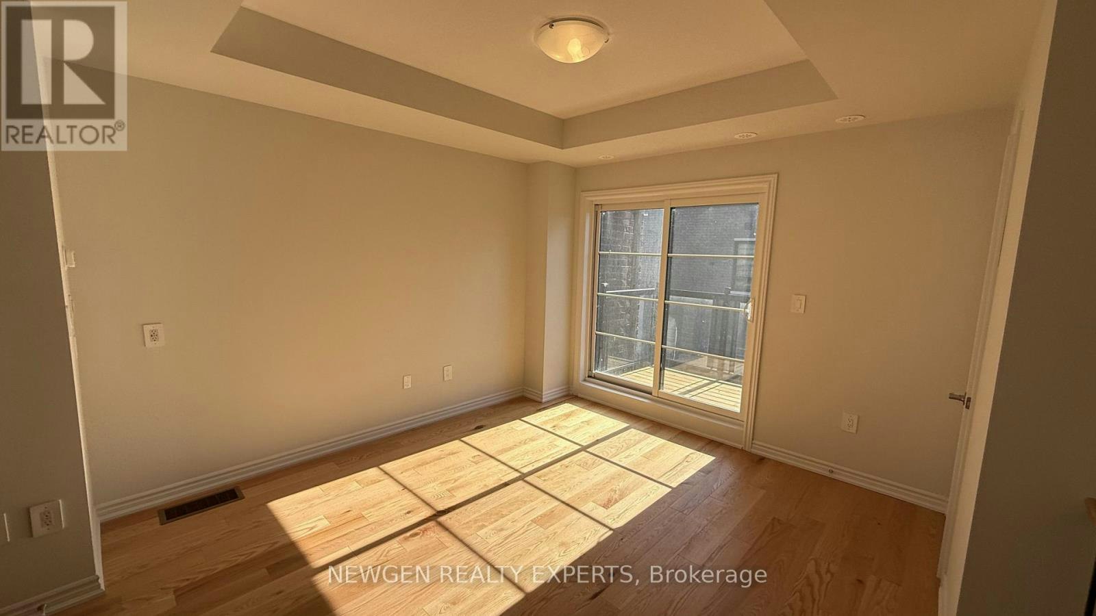 5882 Saigon Street, Mississauga, ON, L5V 0E9 - 14
