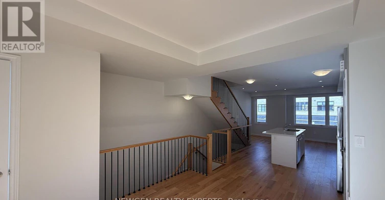 5882 Saigon Street, Mississauga, ON, L5V 0E9 - 12