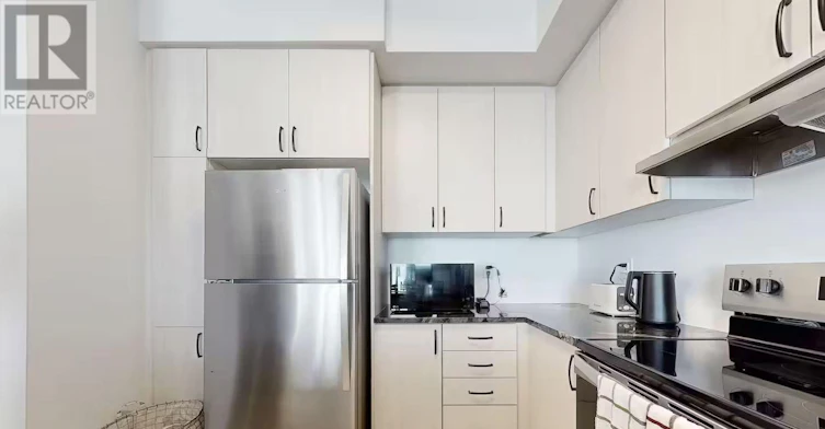 5110 Vetere Street, Mississauga, ON, L5M 2S8 - 4