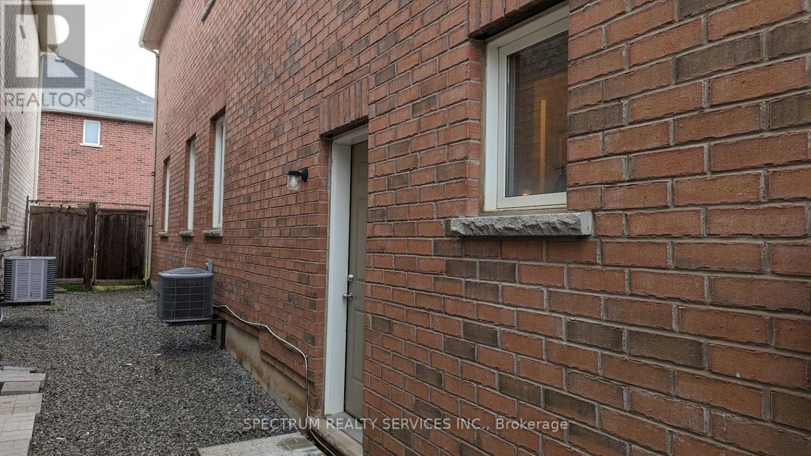 1267 Sim Place, Milton, ON, L9T 7C7 - 2