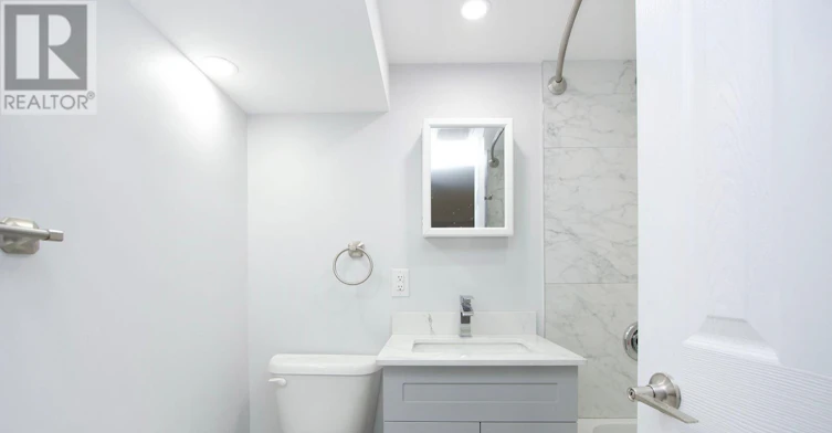 LOWER-574 Olive Avenue, Oshawa, ON, L1H 2R3 - 9