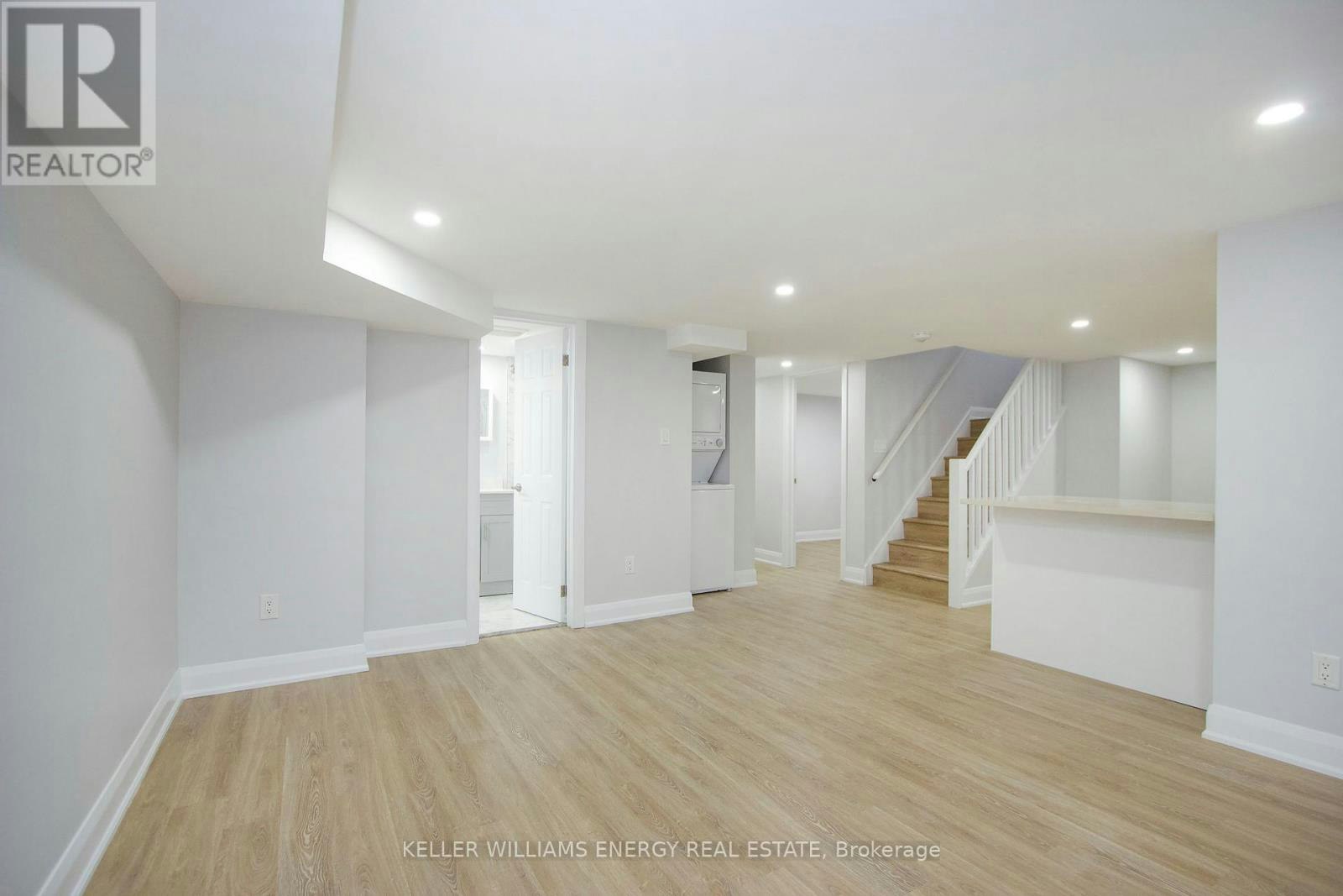 LOWER-574 Olive Avenue, Oshawa, ON, L1H 2R3 - 6