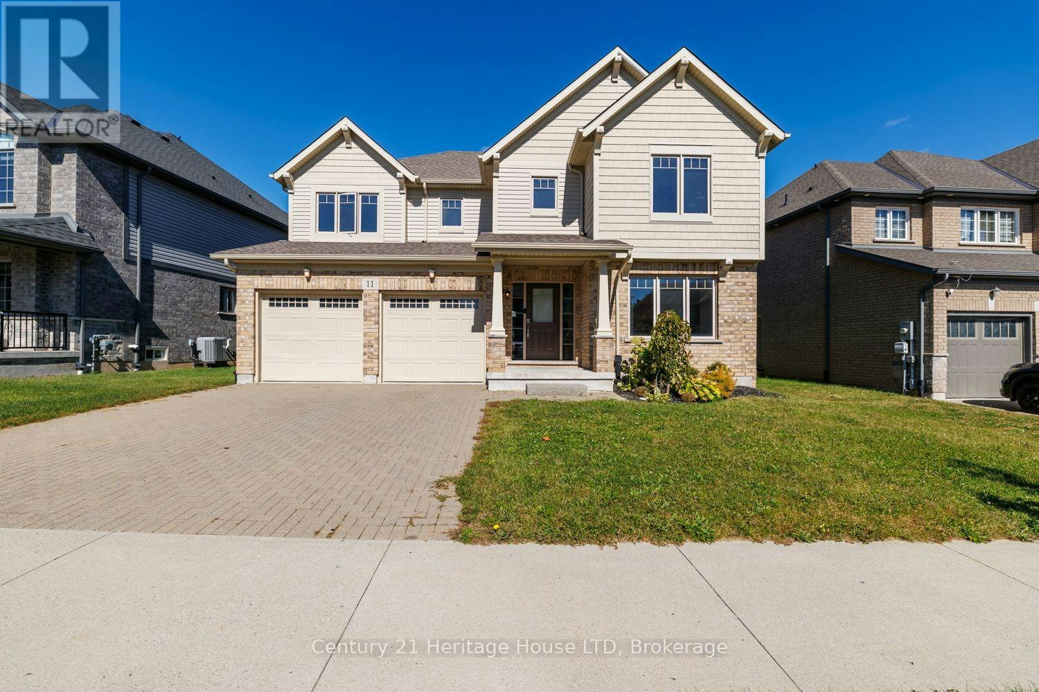 11 Philmori Crescent, Pelham, ON, L0S 1E5 - 2