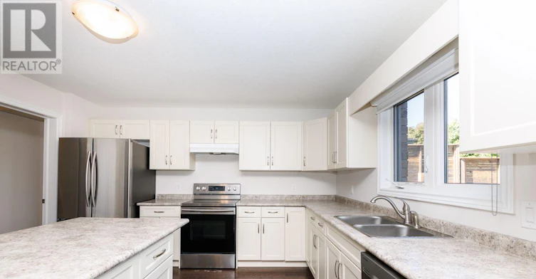 11 Philmori Crescent, Pelham, ON, L0S 1E5 - 14
