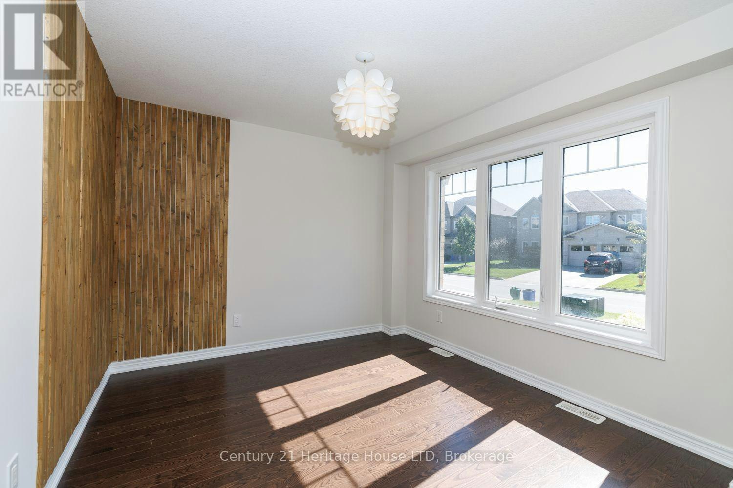 11 Philmori Crescent, Pelham, ON, L0S 1E5 - 5