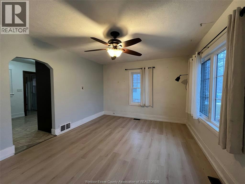 ROOM 1-41 Alexandra, Chatham-Kent, ON, N7M 1X9 - 6